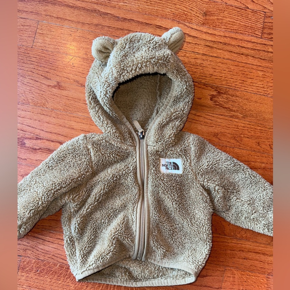 North face Hampshire near hoodie 3-6mo